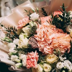 beställa blommor till din käresta