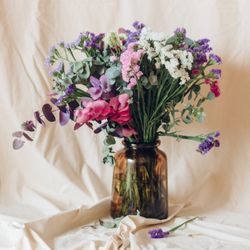 ge bort blommor till någon du håller kär